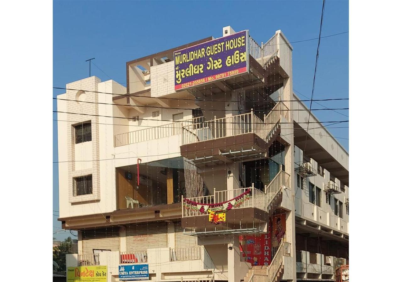 Shree Murlidhar Guest House Surat Exterior foto